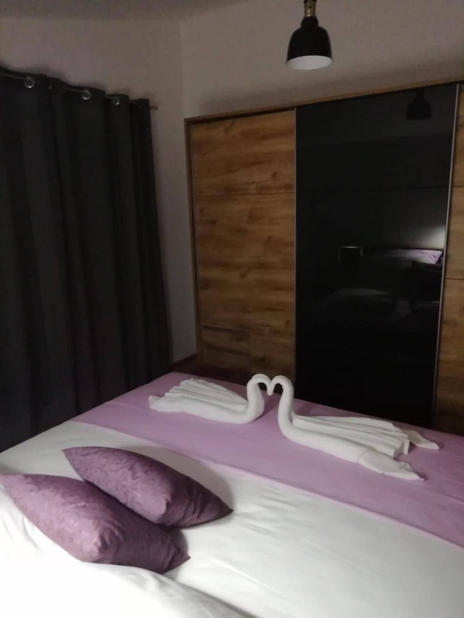 Albatros Apartment Kastel Sucurac Ngoại thất bức ảnh